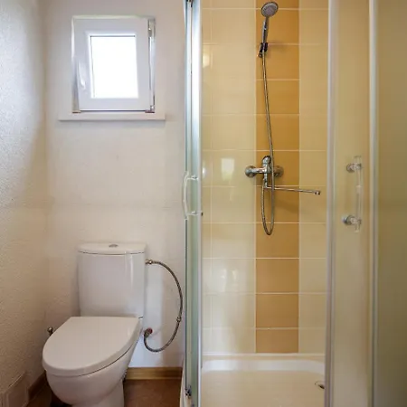 Kunigiskiu 2 Rum i privatbostad